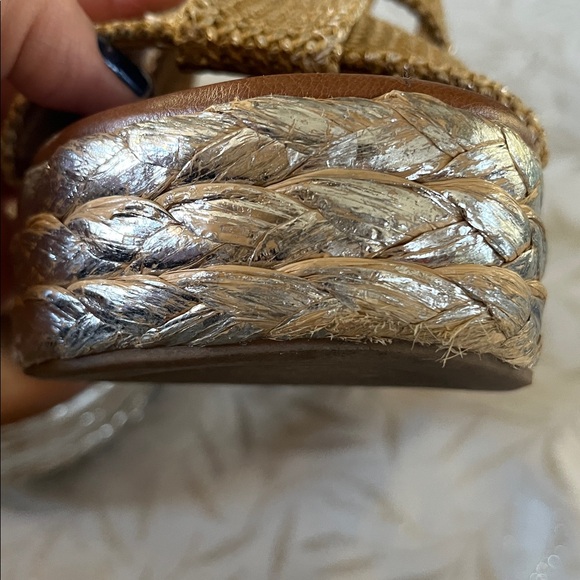 Zodiac Izzy Gold & Sliver Woven Chunky Raffia Platform 2” Sandals Size 8.5 - Picture 11 of 12